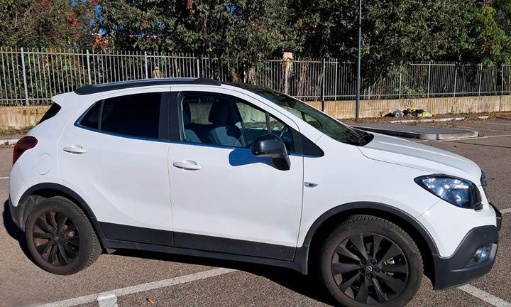 Opel  Mokka 1.6 CDTI Cosmo B-Color  Ecotec