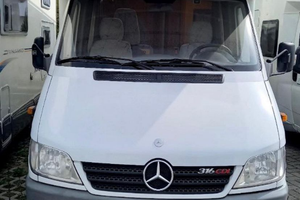 Mansardato Adriatik stargo 690 del 2003