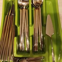 set di posate da 12 in acciaio inox 