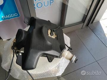 Serbatoio benzina Peugeot Lxr 125