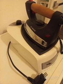 FERRO DA STIRO BOSCH  RITIRO A MANO DA BARI