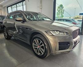 Jaguar F-Pace 2.0d i4 R-Sport240cv / Distribuzione