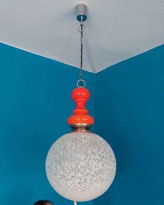 lampadario in vetro a sfera