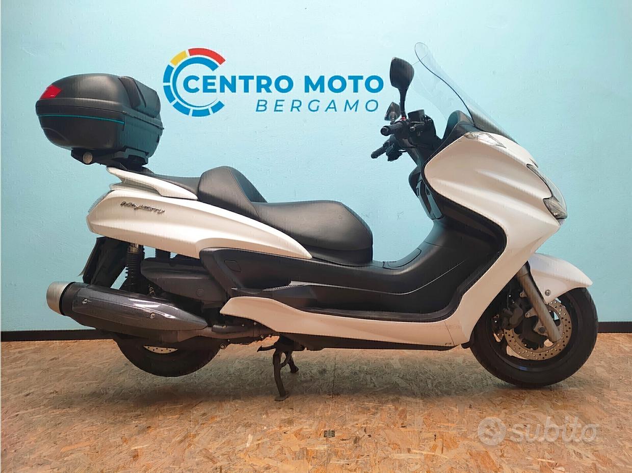 Moto Scooter Yamaha 400 Usato Yamaha X-Max 400 Argento ABS Usata