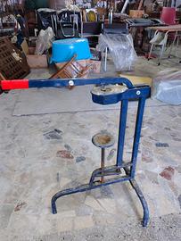 Tappatrice a colonna per vino