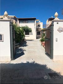 EsTaTe a San Vito Lo Capo/app.to Blu + posto auto