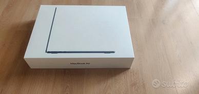 Apple MacBook Air 13'' M4 NUOVO ANCORA SIGILLATO