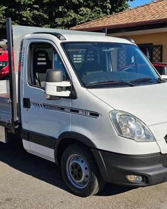IVECO DAILY 35S15 CASSONE FISSO MT4.20 EURO5B