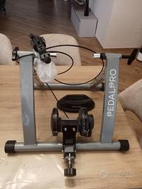 Rullo allenamento bicicletta indoor