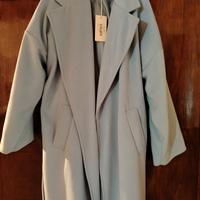 cappotto color celeste 