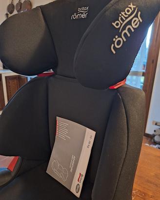 Seggiolino auto