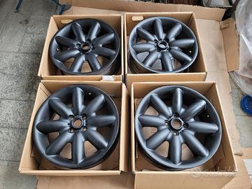 Cerchi originali mini cooper s colore nero opaco