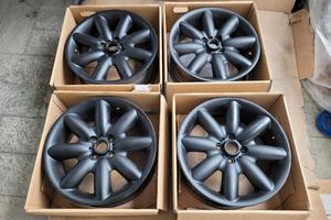 Cerchi originali mini cooper s colore nero opaco