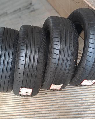 4 pn 205 60 16 Dunlop con montaggio 