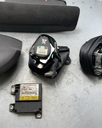 KIT AIRBAG COMPLETO DACIA Duster 1° Serie K9KJ8 (