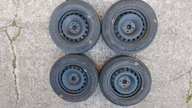 gomme 195/65 r15 invernali Megan renault