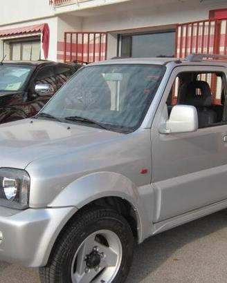 Suzuki Jimny 1.3i 16V PLUS GANCIO /UNICO PROP.