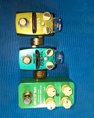 pedali  per chitarra overdrive tremolo Reverb 