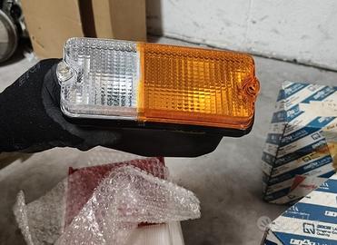 Fanalino sx con luce freccia nuovo per Fiat 127