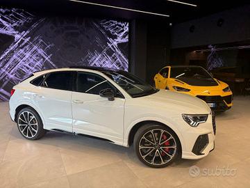 AUDI RS Q3 SPB quattro S tronic