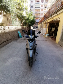 KYMCO People 200 GTi del 2016