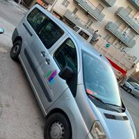 Furgone fiat 9 posti