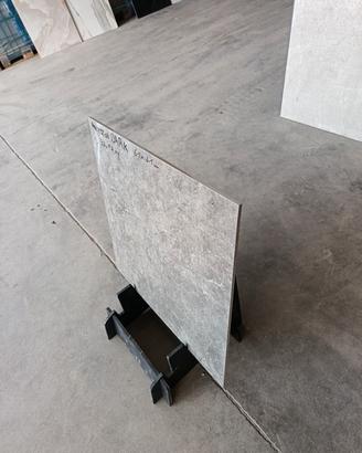 Gres porcellanato 61x61 effetto pietra 