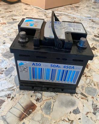 Batteria auto A50 12V 50Ah 450A
