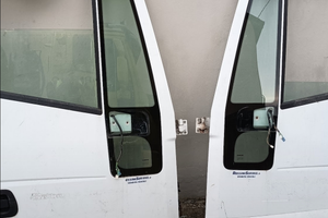 Sportelli iveco
