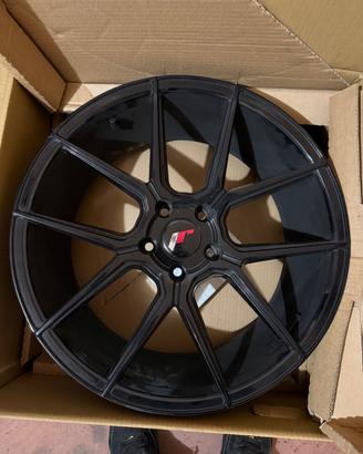 cerchi in lega JR30 R19x8.5 nero lucidi