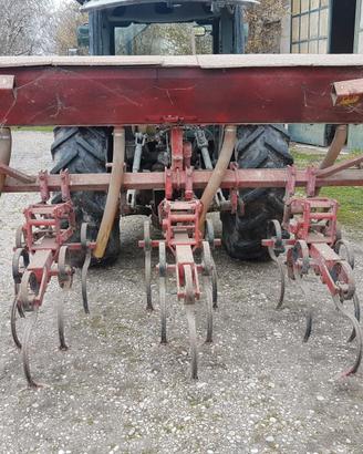 Sarchiatrice GASPARDO MOD.VELOX a 4 file mais