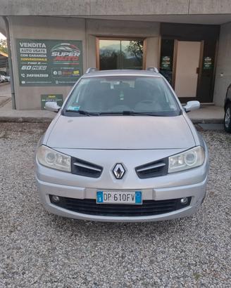 Renault Megane Mégane 1.5 dCi/105CV Grandtour Seri