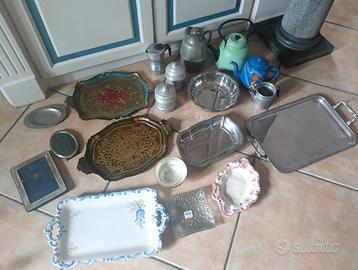Lotto vassoio teiera caffettiera cornici silver