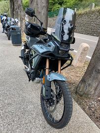 Cf  moto 450 mt con eccessori