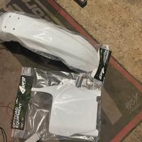 plastiche honda cr/hm cre