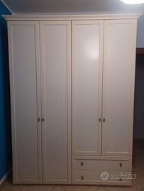 Armadio 4 ante + 2 cassetti
