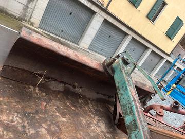 Ruspina lama livellatrice pala per trattore