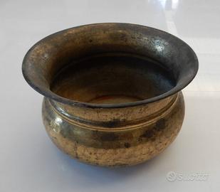 Fioriera in ottone diametro 18 cm