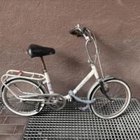Bicicletta tipo Graziella con ruote da 20"