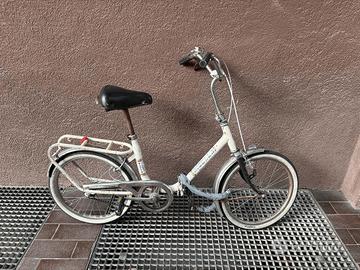 Bicicletta tipo Graziella con ruote da 20"