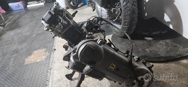 motore beverly 250