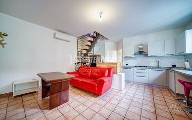 Appartamento a Carnago Via Italia 3 locali