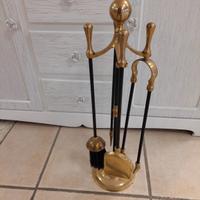 set attrezzi per camino e stufa 