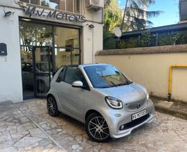 SMART ForTwo BRABUS 109cv twinamic cabrio Xclus