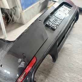 Paraurti posteriore macan gts