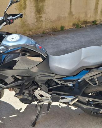 BMW F900 XR