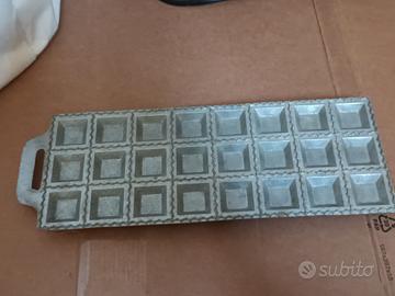 Stampo per ravioli 