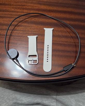 Galaxy Watch 8 + filo ricarica