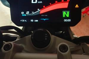 bmw r1250r triple black