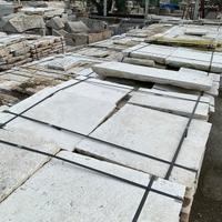 Pietra lavorata selezionata